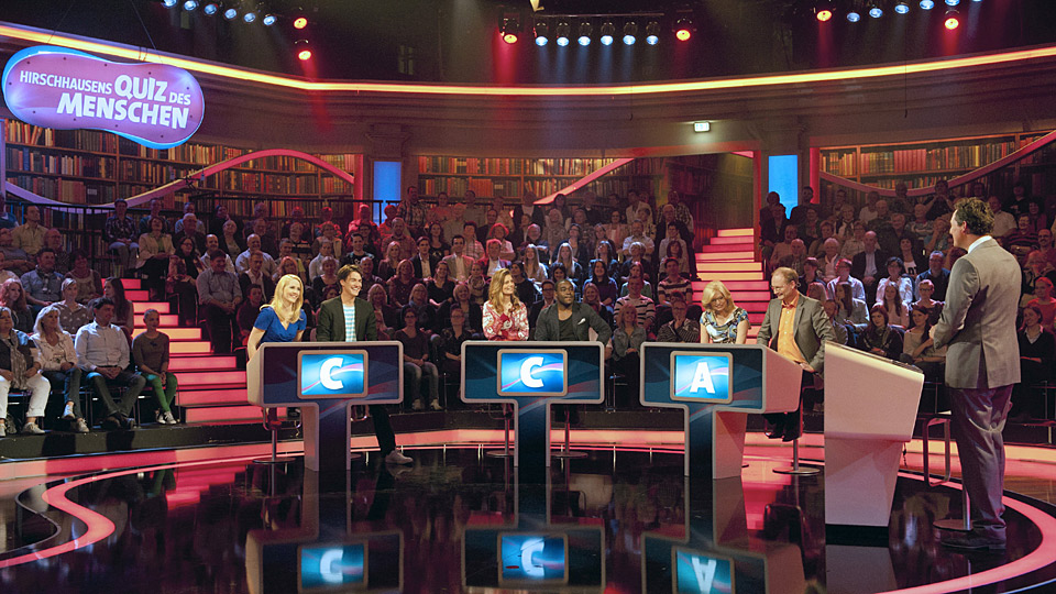 v.l.n.r. Judith Rakers und Matze Knop, Sarah Wiener und Nelson Müller, Sabine Postel und Sven Plöger.