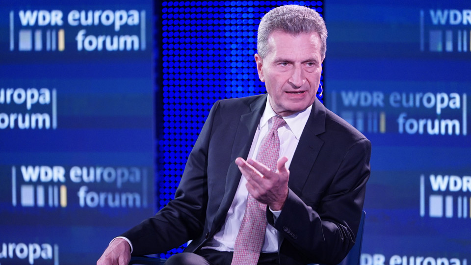 Günther H. Oettinger | Bildquelle: WDR/Herby Sachs Günther H. Oettinger