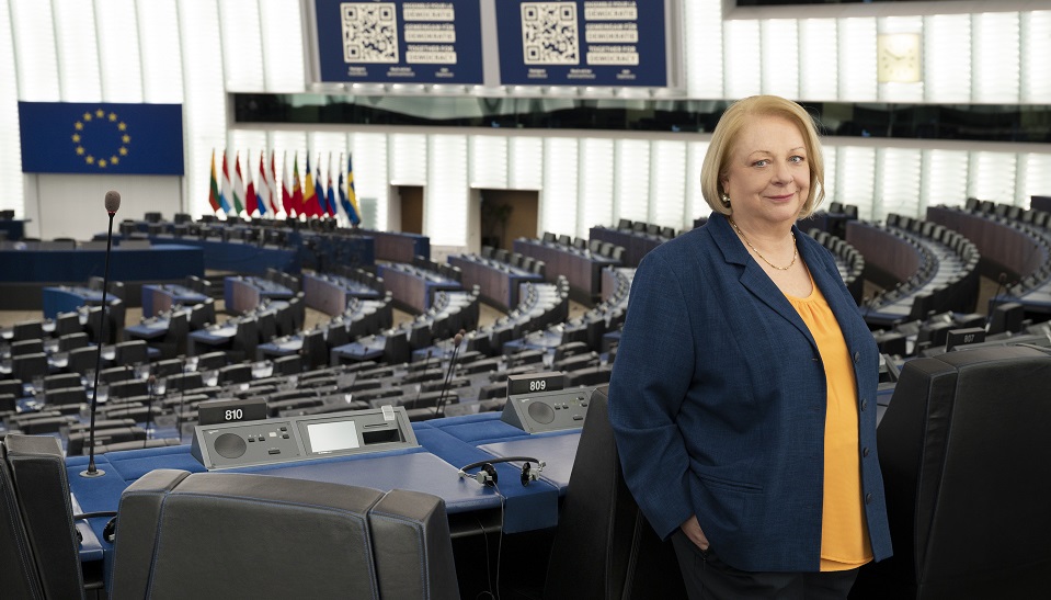 Martina Eitner-Acheampong im Europäischen Parlament in Straßburg.