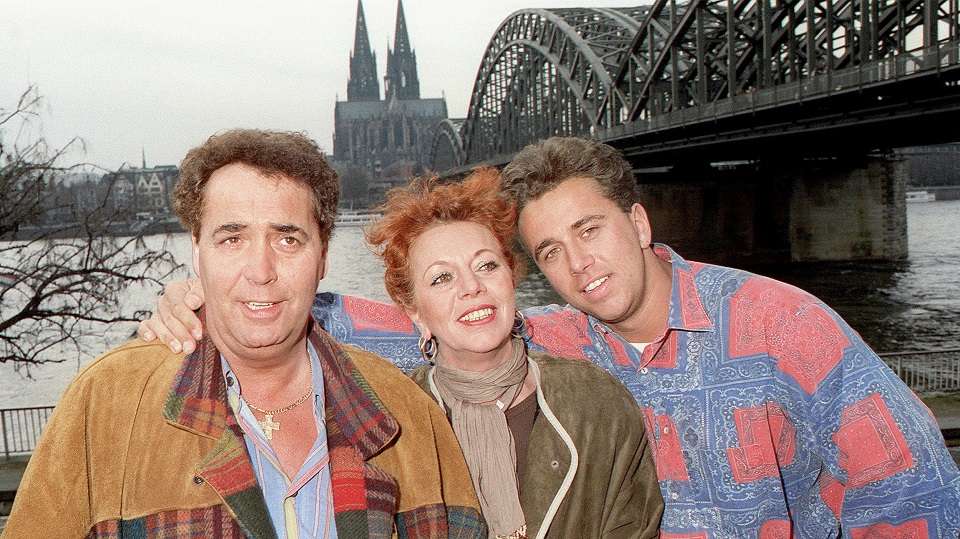 Aus der Dokusoap "Die Fussbroichs": Fred und Annemie mit Sohn Frank (v.l.)