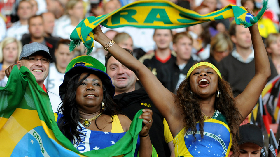 fans | Bildquelle: dpa fans