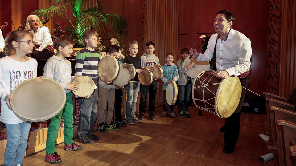 Kelebek im Konzert | Bildquelle: WDR/Zanettini Kelebek im Konzert