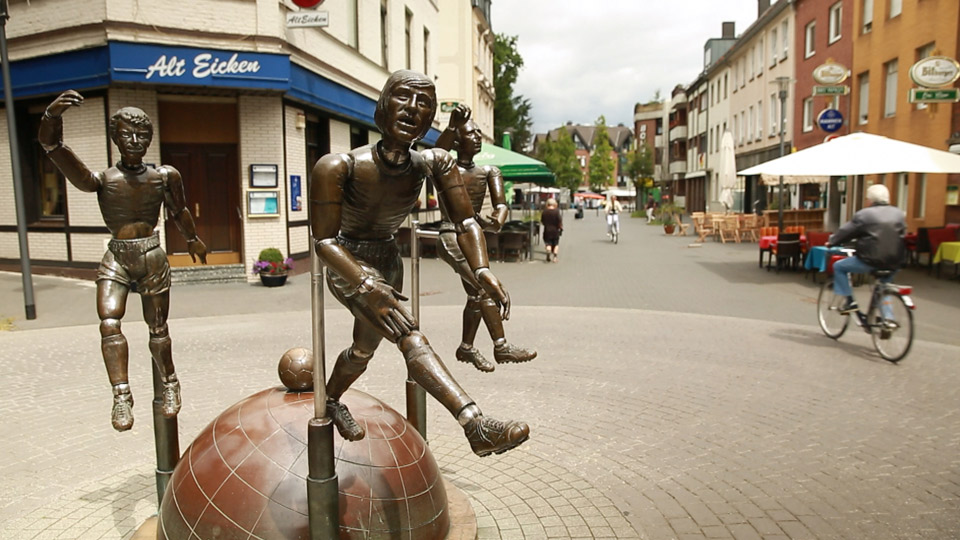 Denkmal in Mönchengladbach | Bildquelle: WDR Denkmal in Mönchengladbach