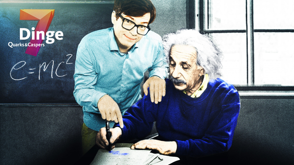 Ralph Caspers (l) und Albert Einstein. | Bildquelle: WDR/dpa/mauritius Ralph Caspers (l) und Albert Einstein.