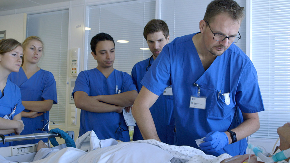 Das Erste OP gelungen Patient tot Lebensgefahr durch neue KrankenhausKeime Presselounge WDR