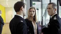 Szene aus der Serie "Babylon" | Bildquelle: WDR/Nightjack Ltd/Dean Rogers Szene aus der Serie "Babylon"