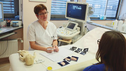 Ärztin und Patient | Bildquelle: WDR Ärztin und Patient