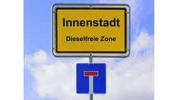 Innenstadt Schild | Bildquelle: WDR/ddp Innenstadt Schild