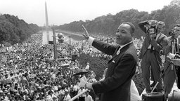 Der US-Bürgerrechtler Martin Luther King | Bildquelle: dpa Der US-Bürgerrechtler Martin Luther King