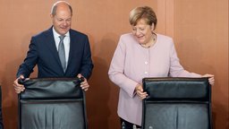 Kanzlerin und Vizekanzler: Angela Merkel (CDU) und Olaf Scholz (SPD)