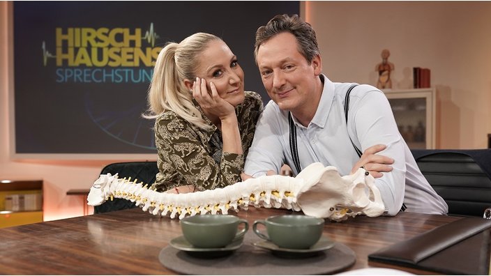 Eckart von Hirschhausen (r) & Janine Kunze | Bildquelle: WDR/Ben Knabe Eckart von Hirschhausen (r) & Janine Kunze