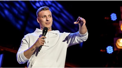 Felix Lobrecht Gewinnt Den Wdr Publikumspreis Mein Horbuch 2019 Presselounge Wdr