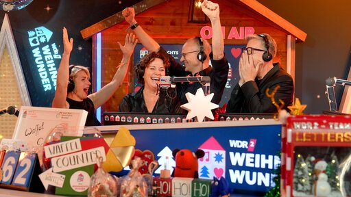 Das WDR 2 Moderationsteam Sabine Heinrich, Steffi Neu, Thomas Bug und Jan Malte Andresen